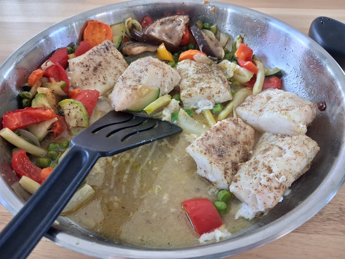 9e2adec9-ade2-45cc-a5d3-3170430e2804