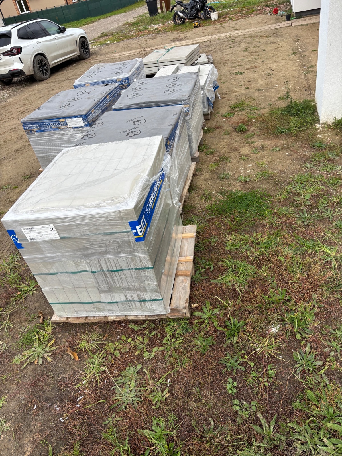 60727be5-e819-44e4-9193-f65ca1549314