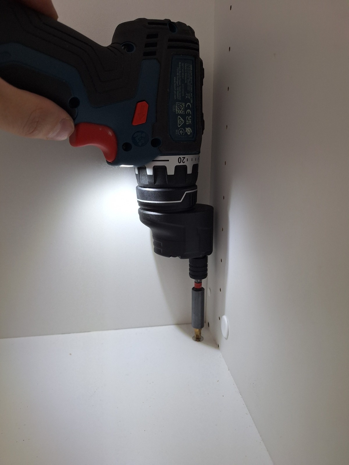 ac996d3e-565c-4e7a-935d-8108c9bbd446