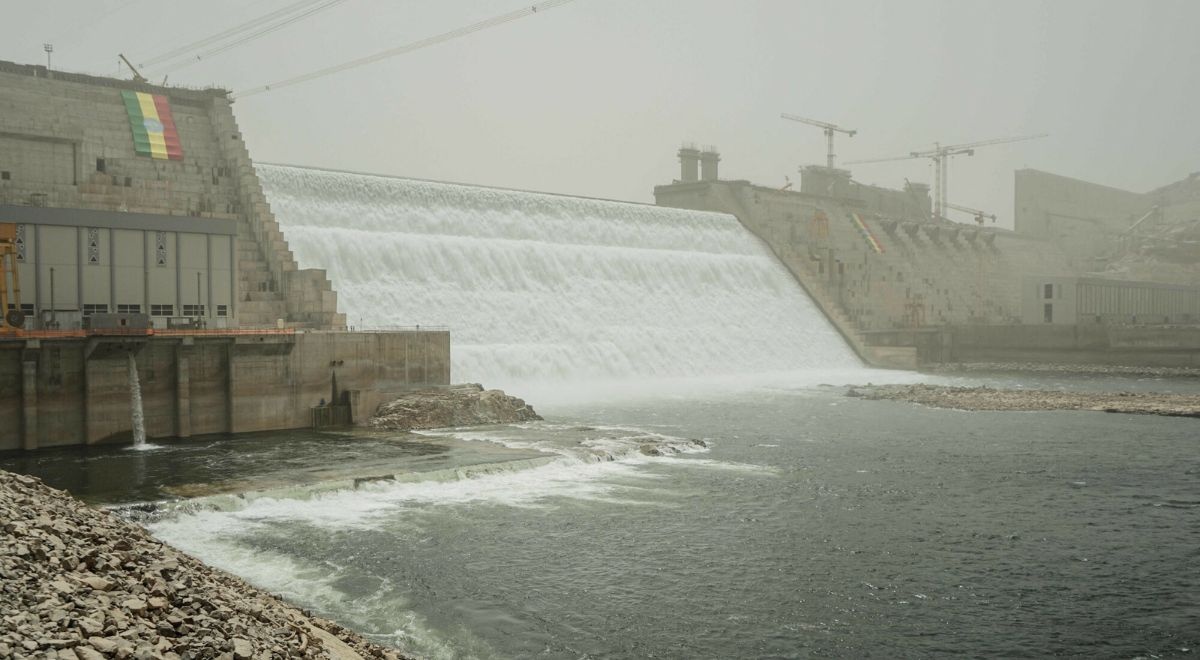 Etiopia uruchamia ogromną zaporę na Nilu. Niepokój krajów w regionie