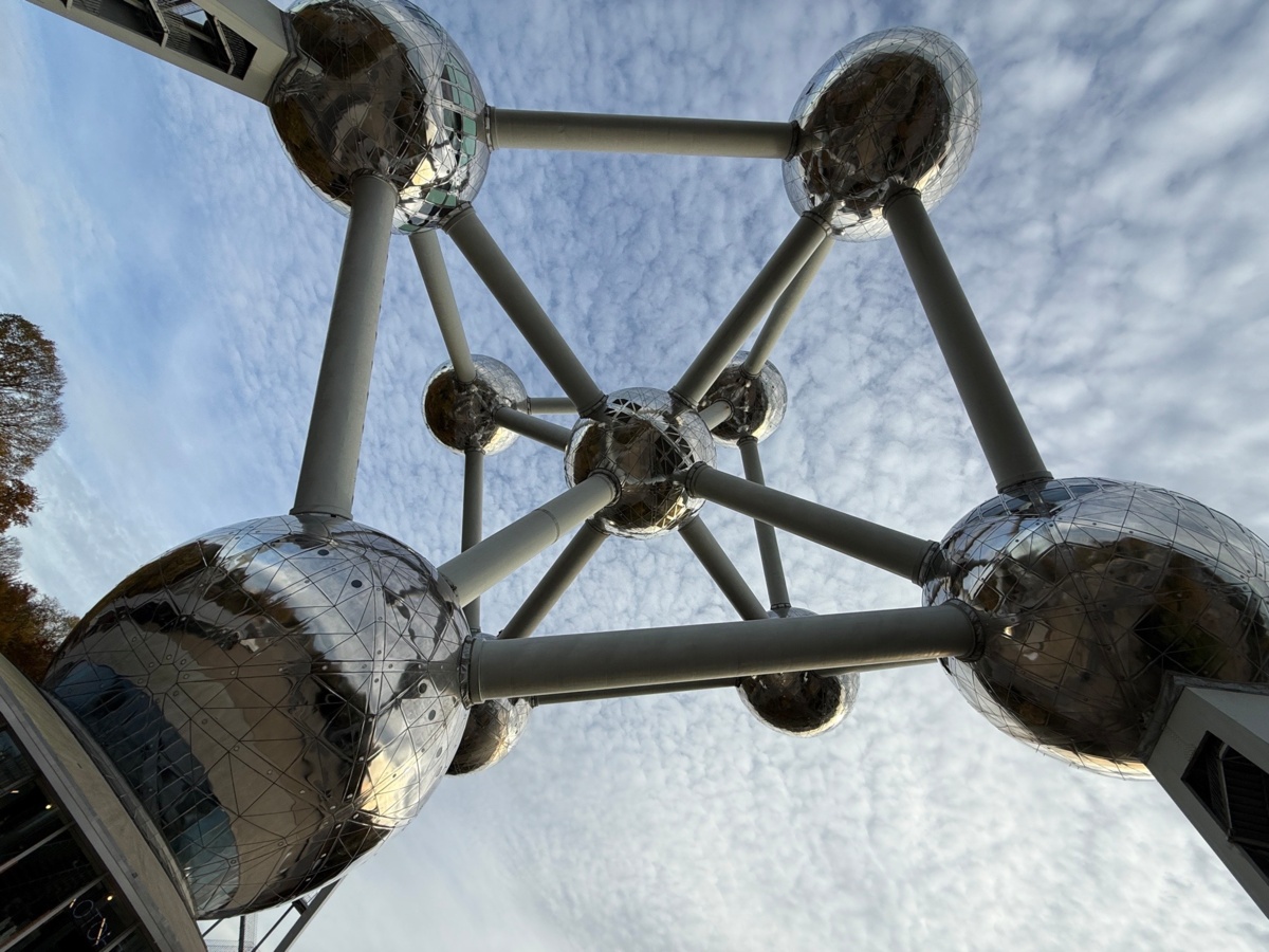 cffef16d-2d03-4f99-a6c4-8144e3651800