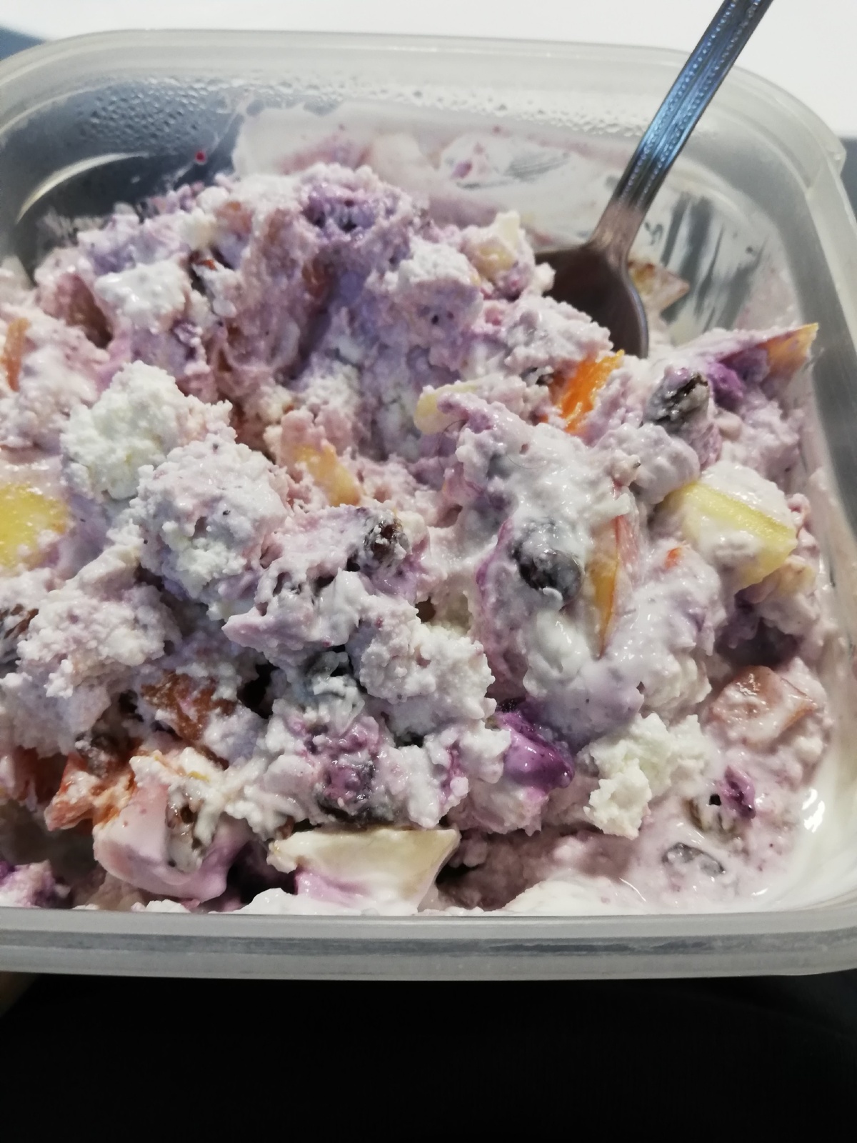 27910189-aa34-4a2e-9e9b-63c6e26f25a0