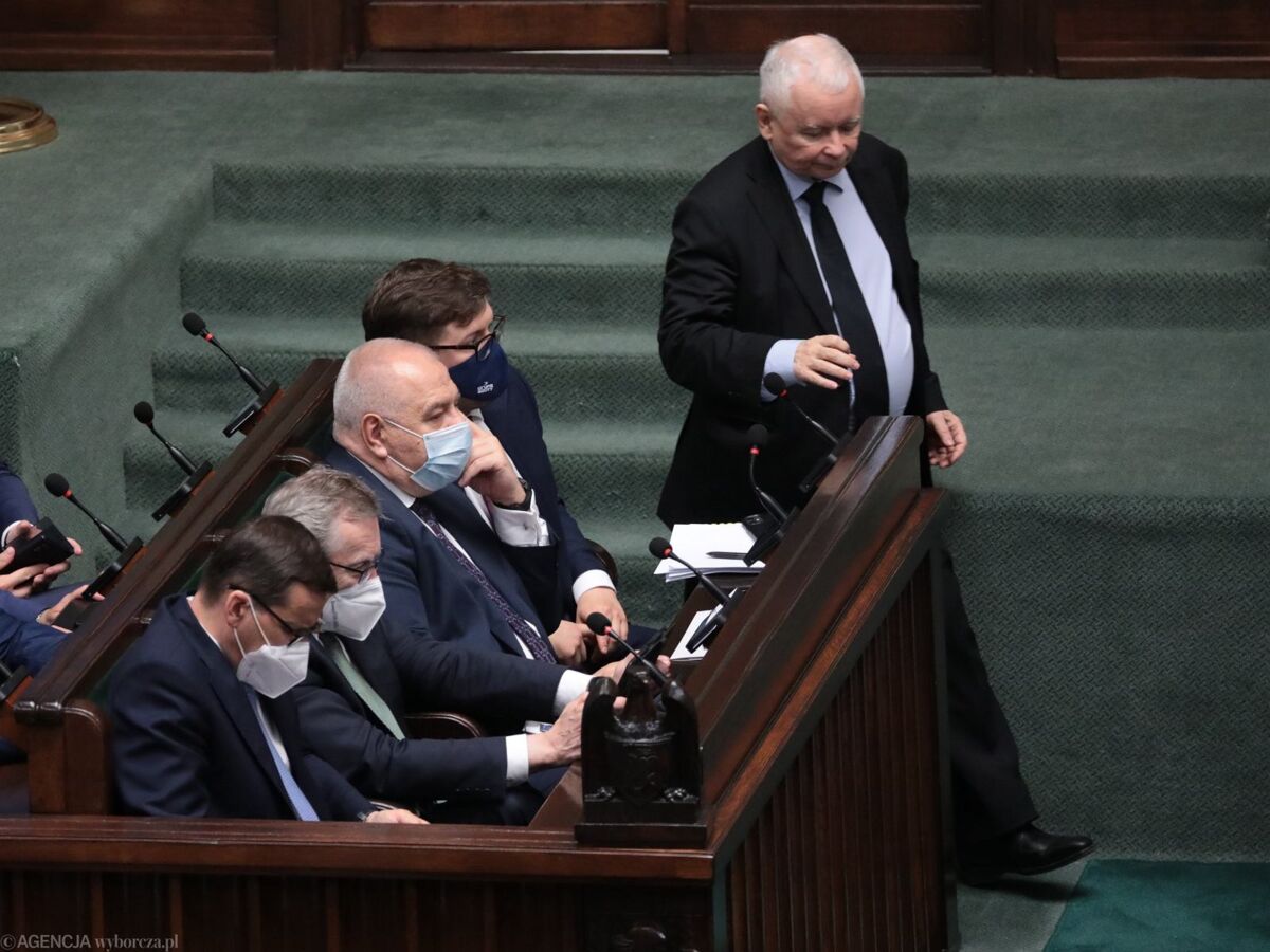 Co stanie się po wyroku TSUE? "Za jakieś pół roku możemy zacząć odczuwać brak środków z UE"