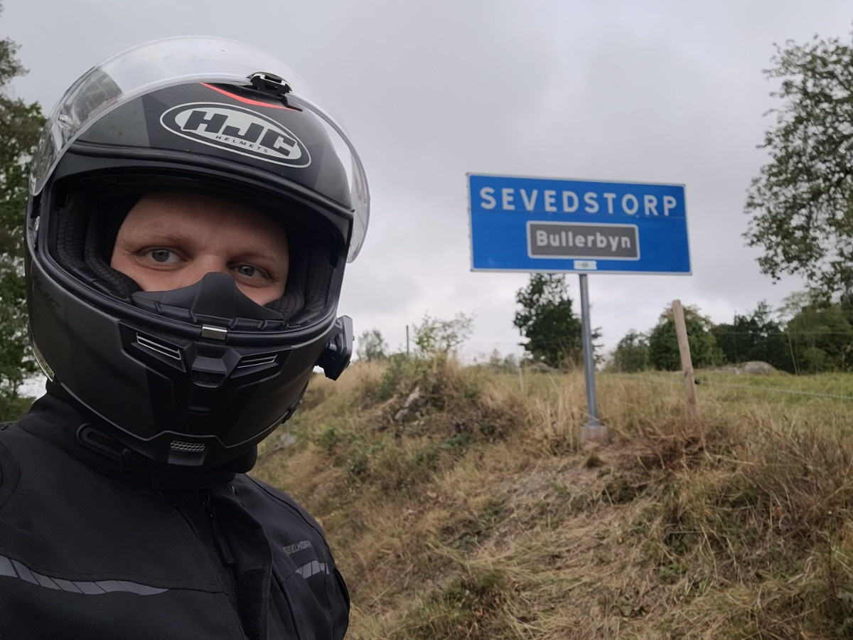 b9ad58db-886c-47c5-a89b-6df4a19a1ade