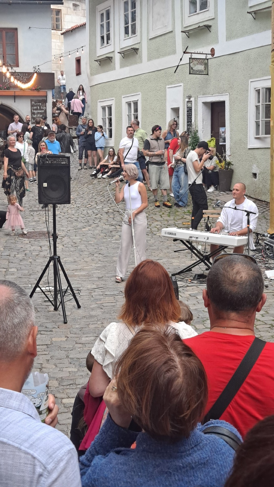 81016f68-8536-4d2d-91bf-792d60da2f95