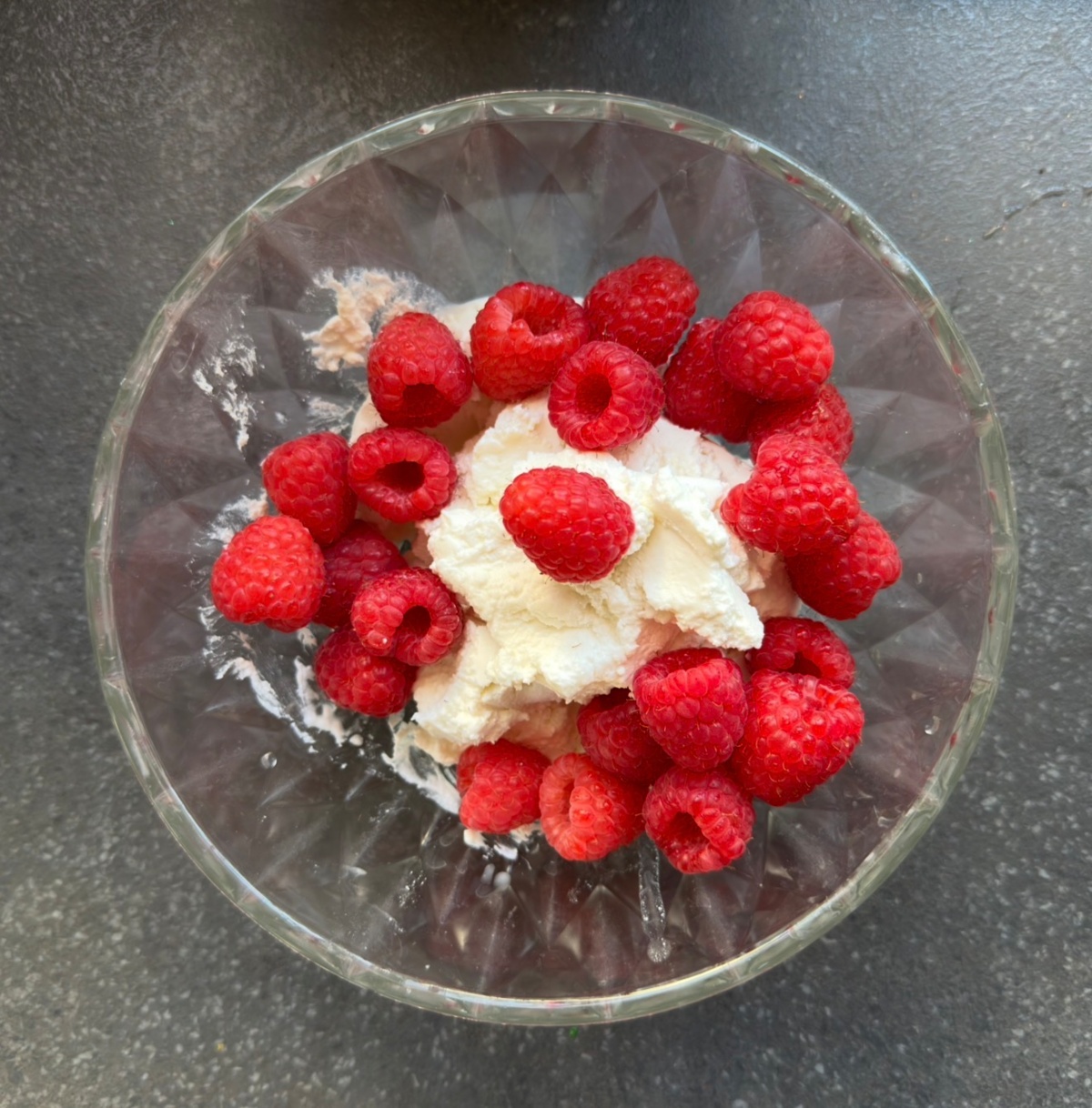 f0a426eb-dafb-4ef9-98cc-22a6c72057f3