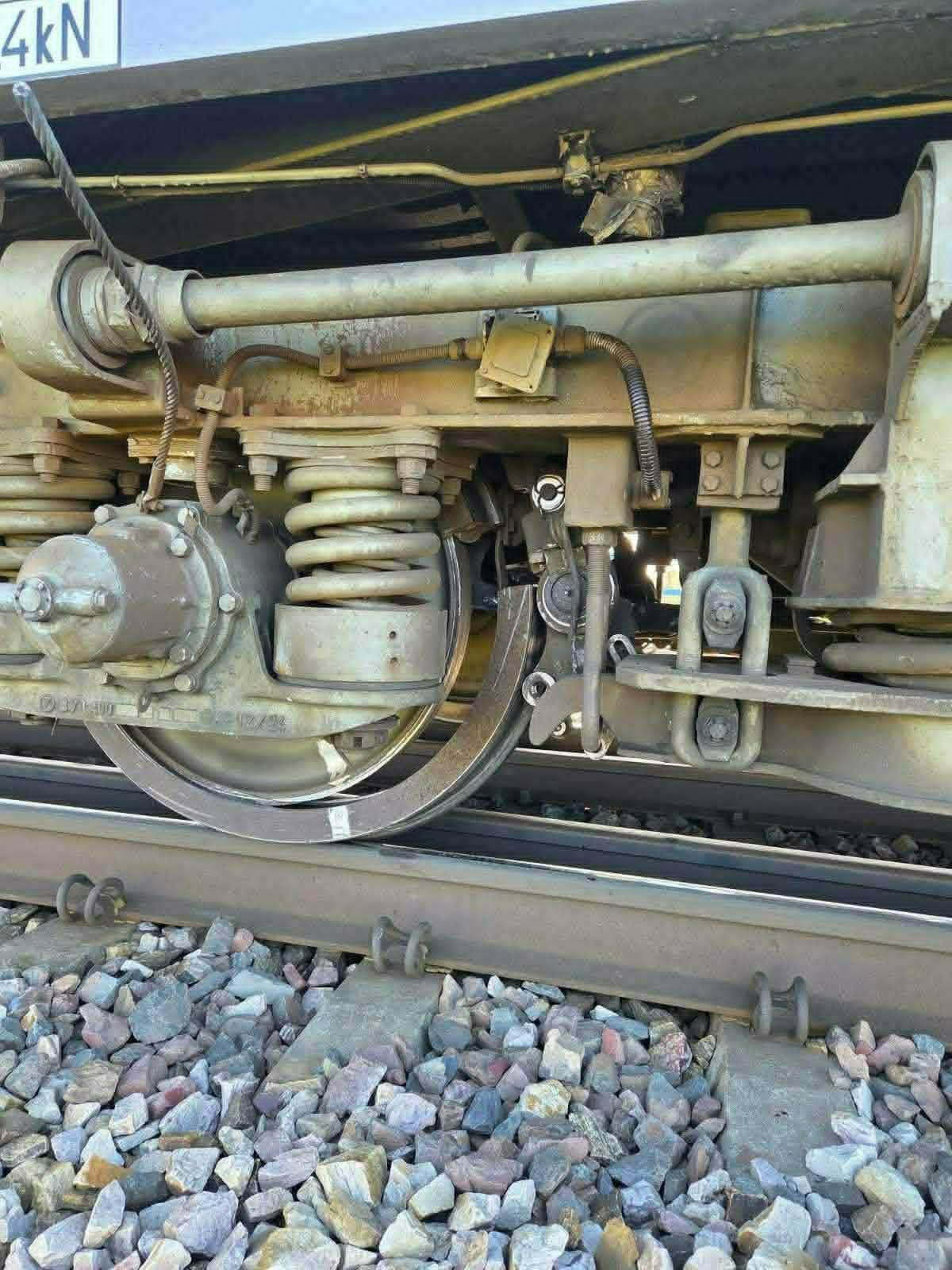 a6b1907c-adf5-4a53-ace8-5e9cbfb519e9