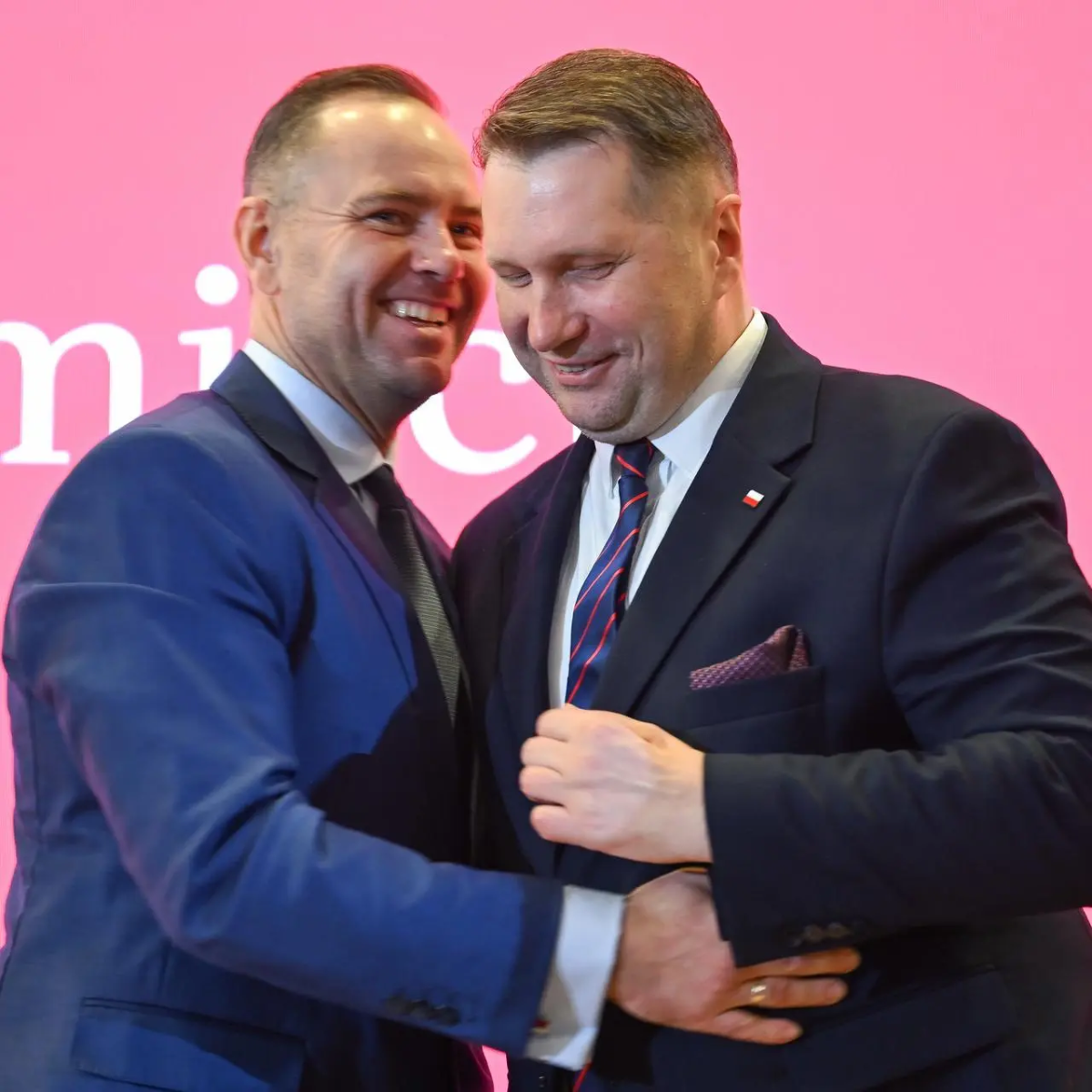 3b20bc73-f140-44ea-968f-c550ff65fa4e