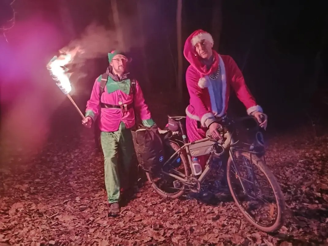 697ab3f5-81dc-4954-9d11-2934e898d6d7