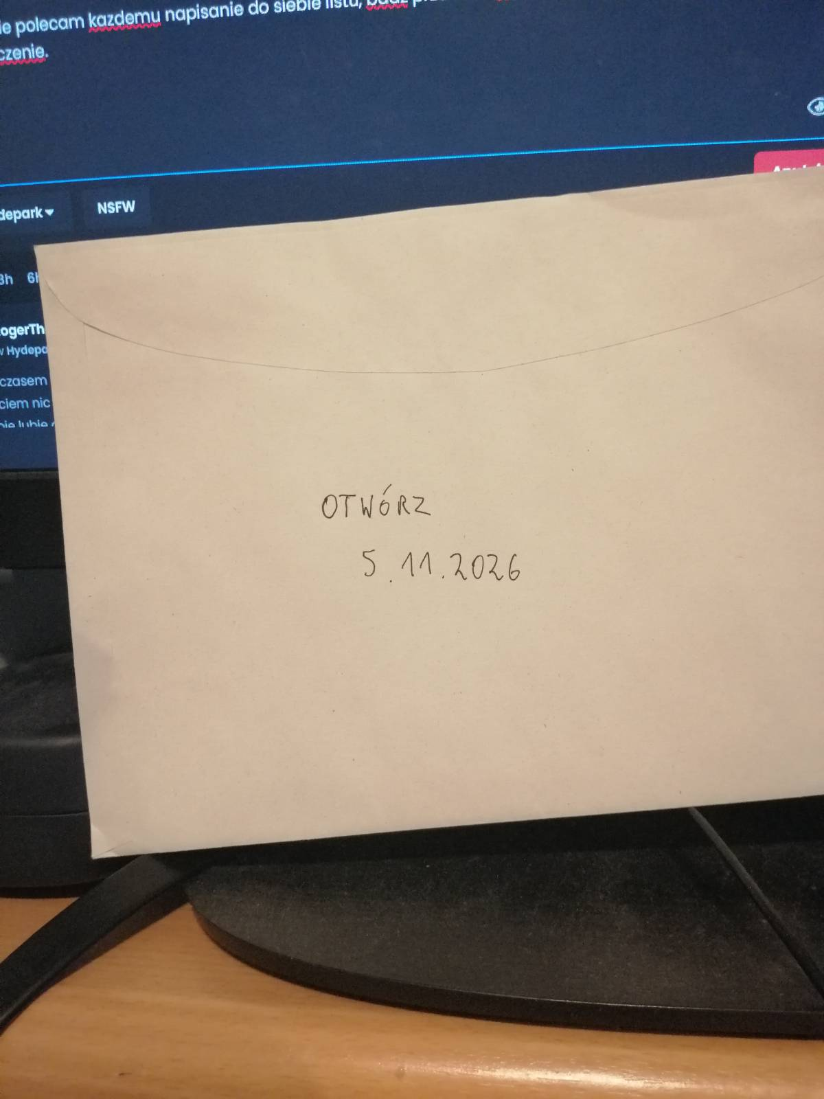 da68727e-aeb4-43cf-98a5-f9d996786e2a