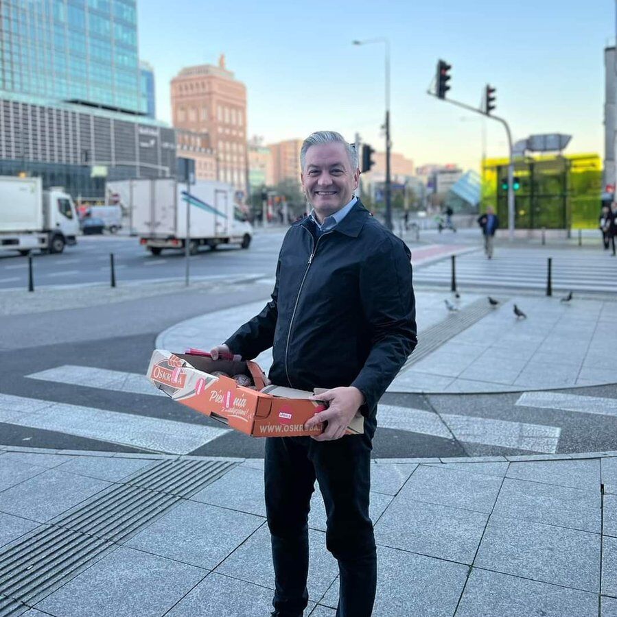 b8bc3f3d-3b50-4c7d-bfa8-346590d6ced6