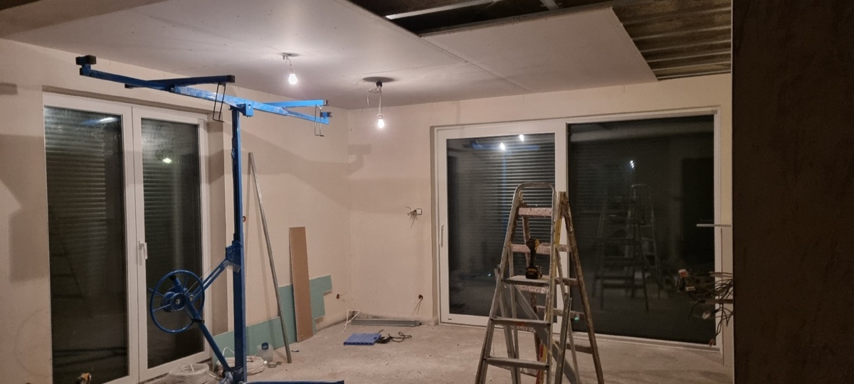 c7bf3415-9a4c-498c-896a-6f41ab866a8f