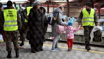Wojna w Ukrainie. ONZ: pół miliona uchodźców opuściło kraj. Najwięcej trafiło do Polski