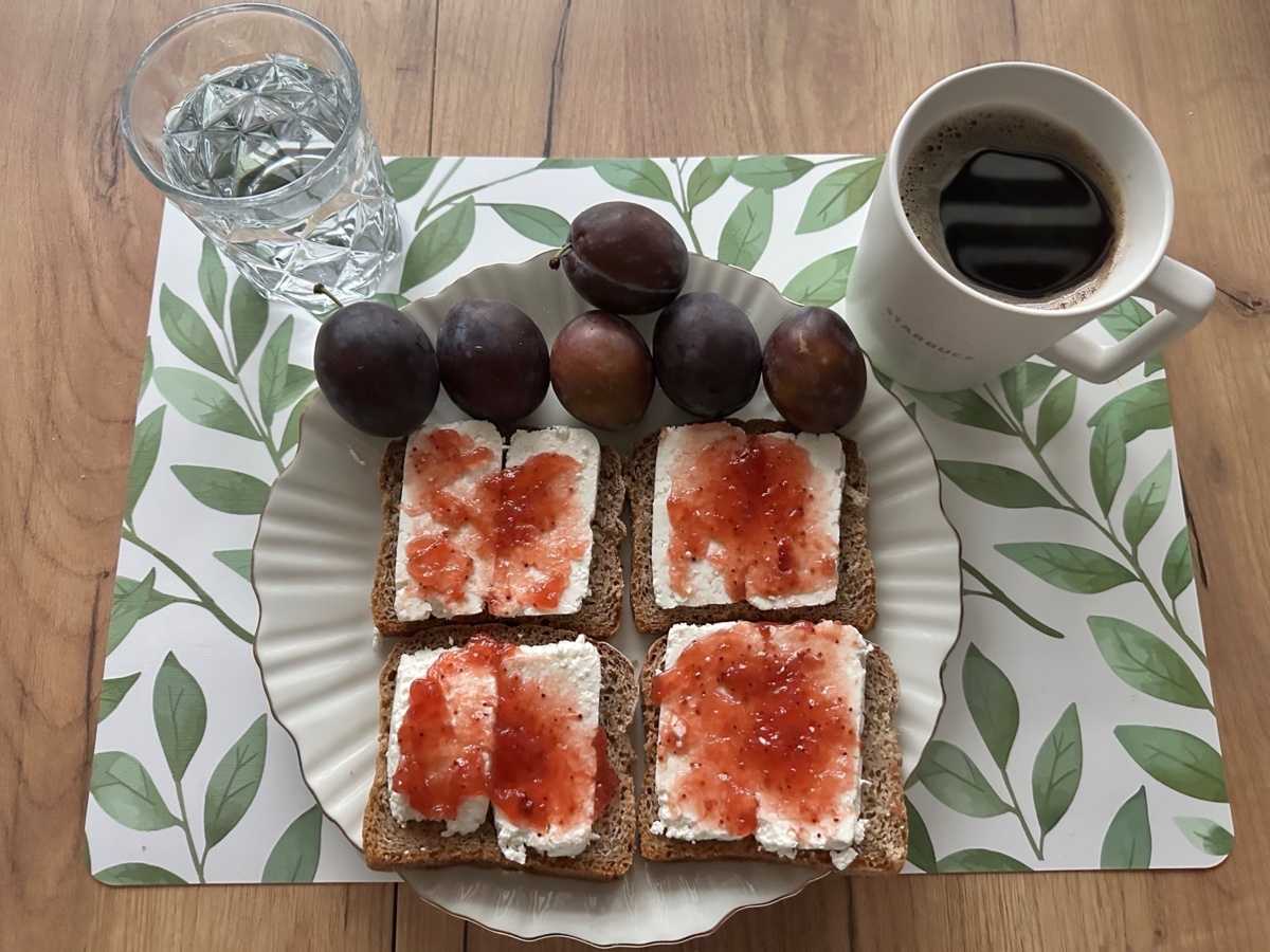 d95f78ef-51e5-45c6-8de9-3a71295e6fee