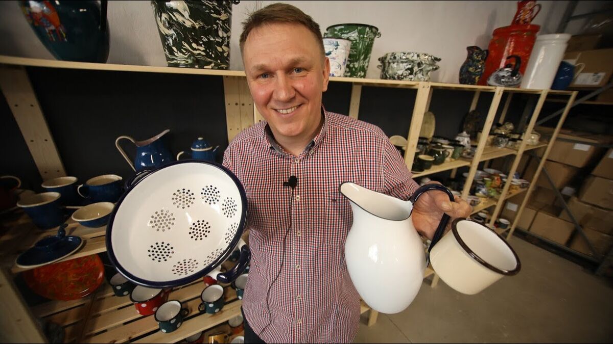 Człowiek, który wskrzesił legendarną fabrykę emalii