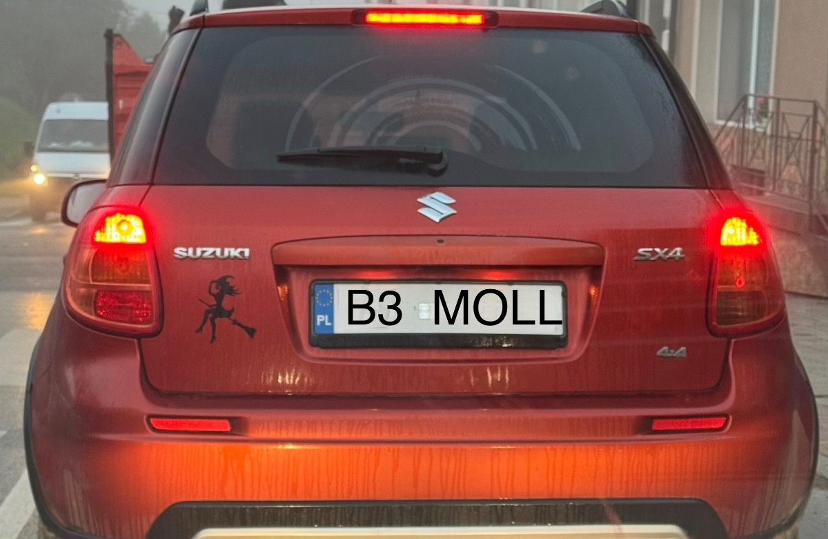 c754aa8e-7cc1-4445-915b-b13cd05c568d