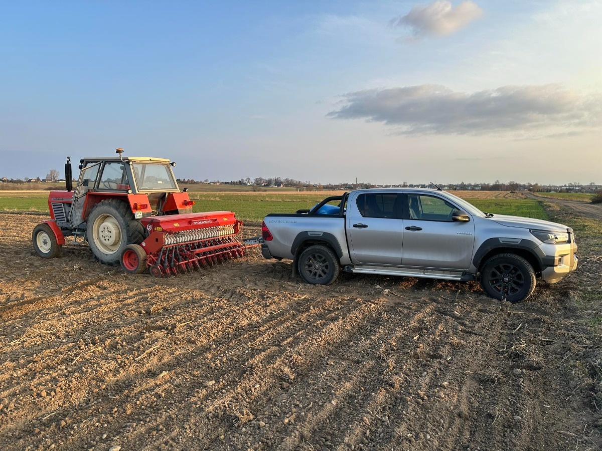 953f1a61-9054-423c-b472-818823f3736f