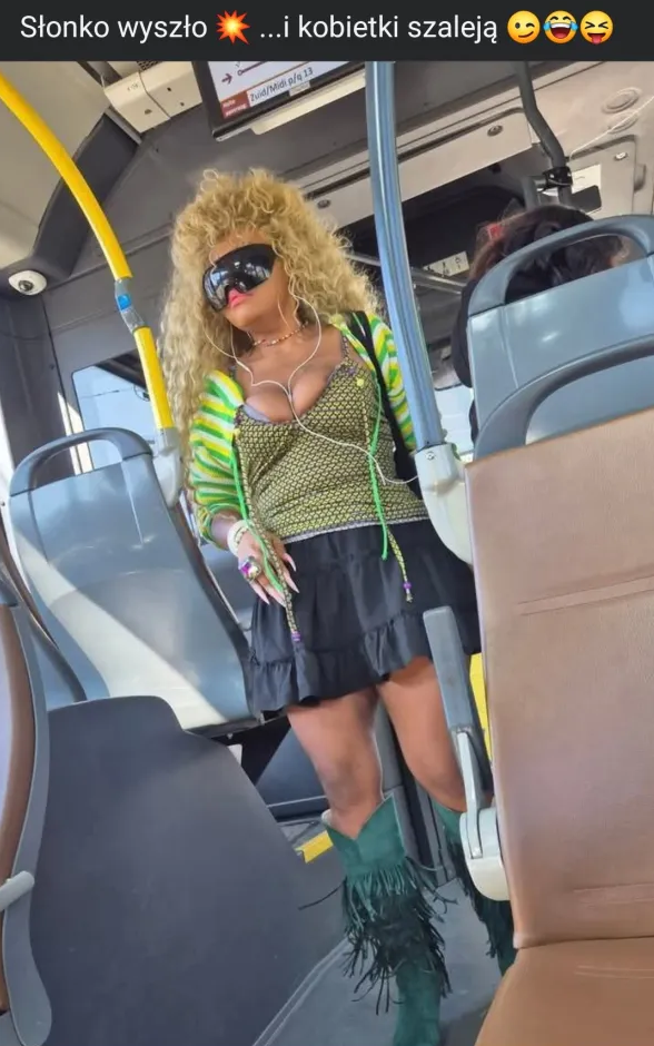 700fb75b-352c-4ea9-b9e5-f589158de253