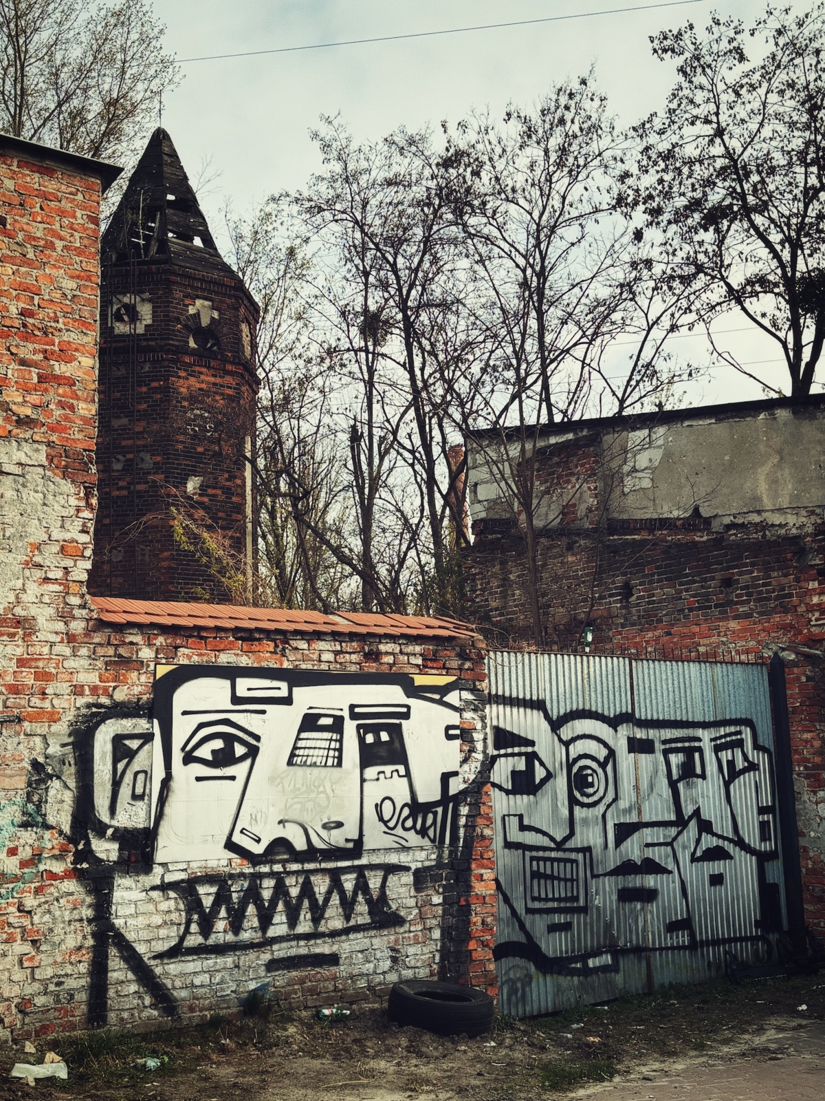 5b1c23fc-9409-43ff-8b41-4669ab6680cb