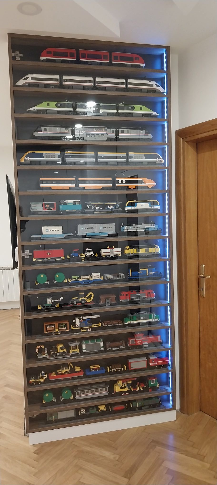 b6d6749b-80ee-49d3-b2b8-c443d16d5ee2