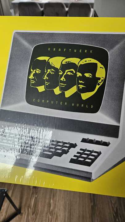 fc00334a-349f-400c-98d6-4142090c3fc5