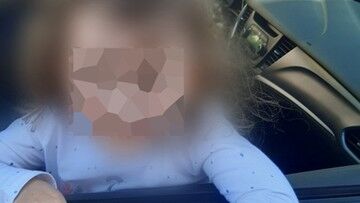 4-latka błąkała się po ulicy. Była bardzo spragniona