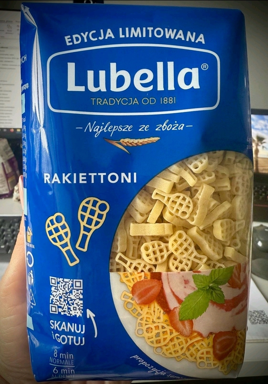 335df6a0-6287-40f7-94de-4616c44f5cc3