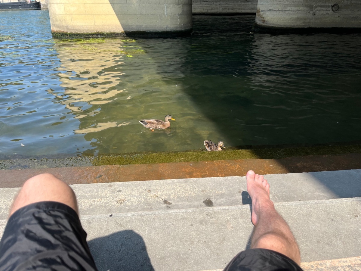 c7b707aa-25ed-498e-bdbc-7c315345c300