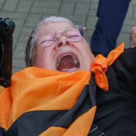 99e492cb-26a0-4194-87f5-4e60f12ffaae