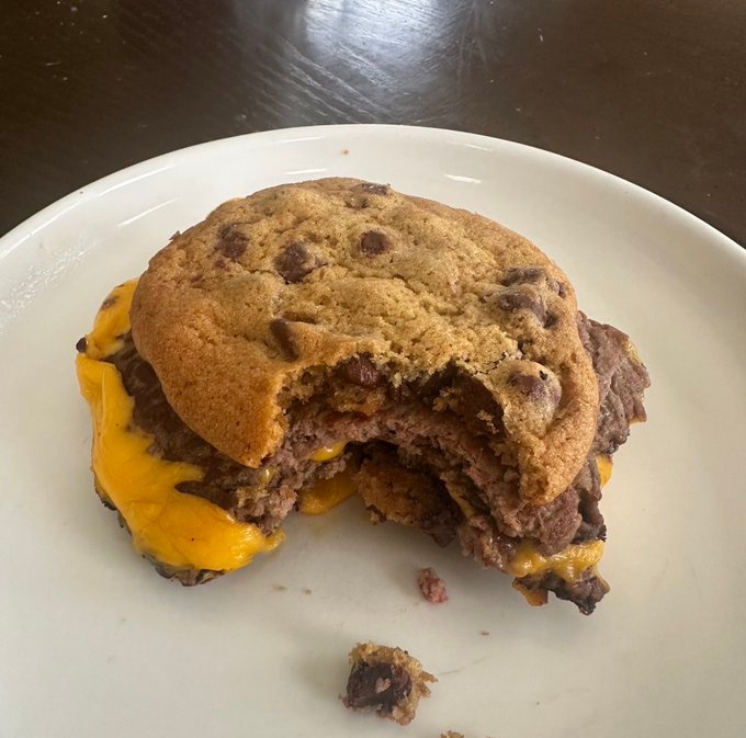 d9bb5ed7-5aba-4a6d-b2b1-96c93e468574