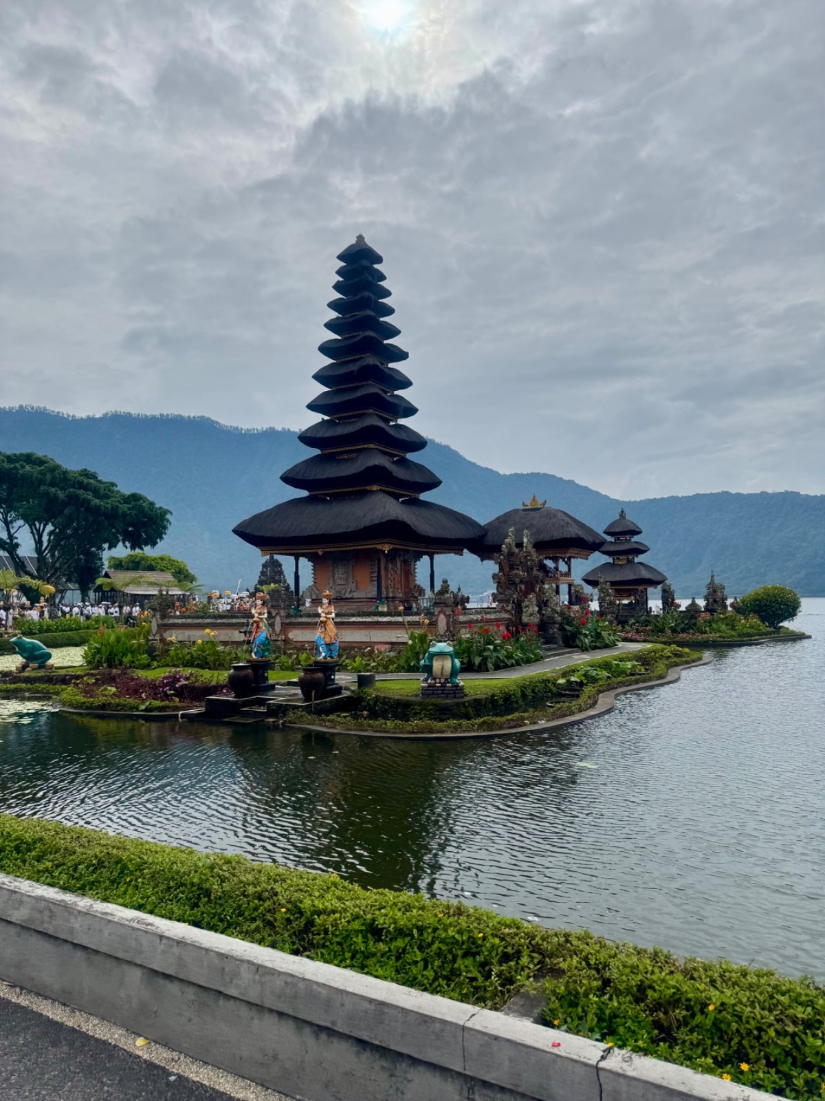 fdda2ecd-2569-4829-a2ca-d0db262310e2