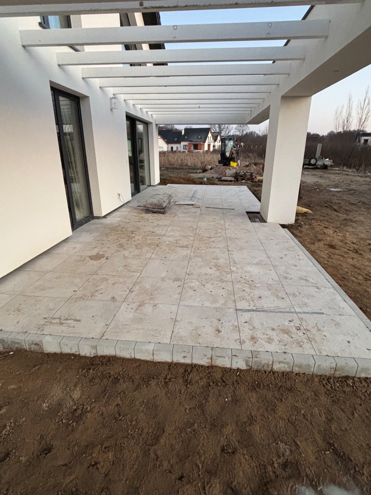 c9c99ee0-ca23-4b73-b78c-00ba702e594a