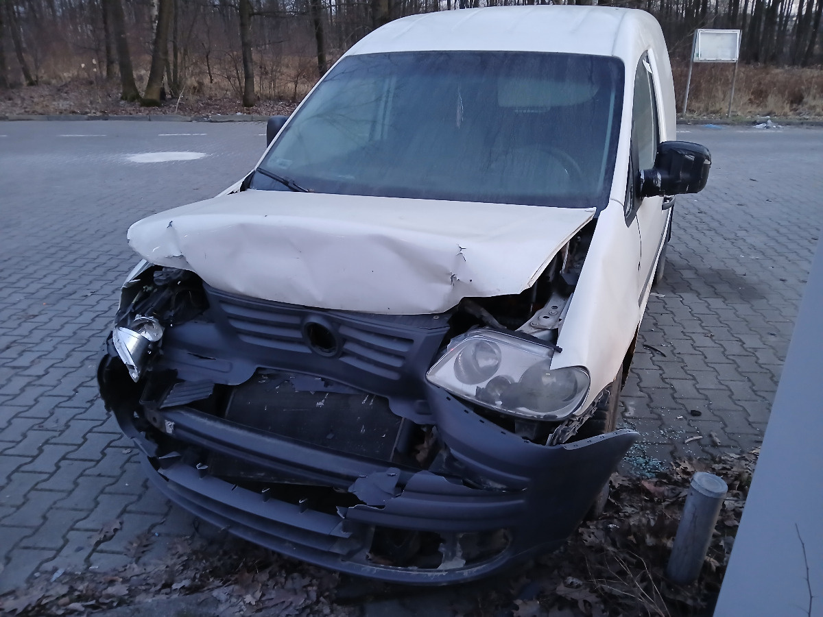 a61529e2-3a4c-419c-a7c3-ba30127540e2