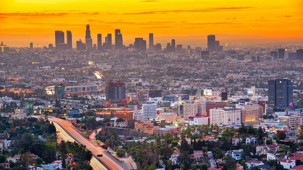 "Czwarta gospodarka świata" negocjuje odwleczone bankructwo? Miliardy deficytu, politycy wciąż finansują zachcianki | BitHub.pl