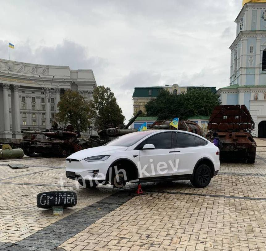 1efde094-1493-457c-bb3d-b1aa1219fd41