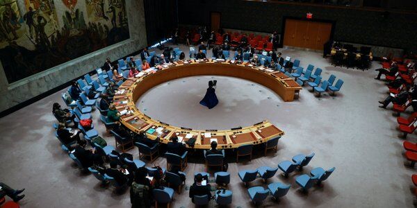 Gorąca sesja RB ONZ. Ambasador Rosji demonstracyjnie opuścił obrady