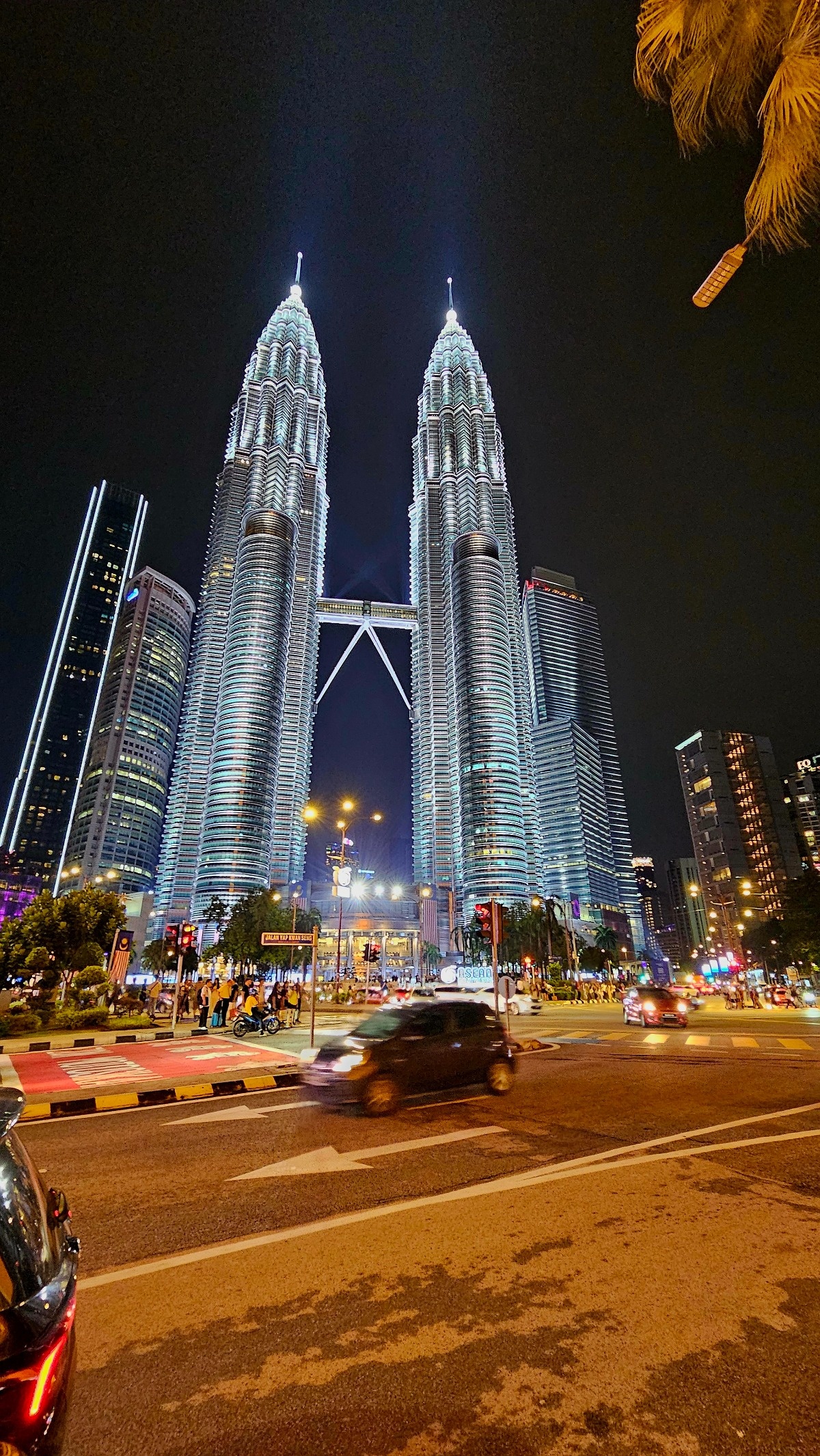 d485ff57-7a94-4f4e-a879-a63768e4e77a