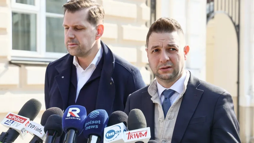 069c36e2-04d6-44ad-9cc4-b77ad7622163