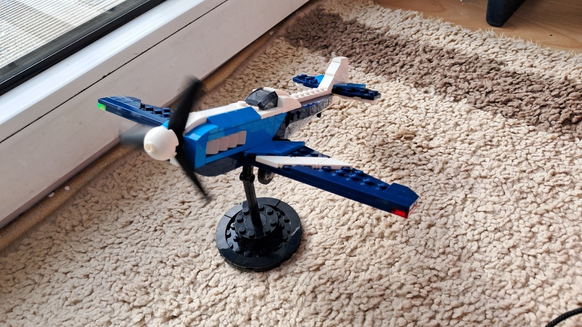 5cf6301b-5c1c-4e93-abba-fdf394f6c5d2