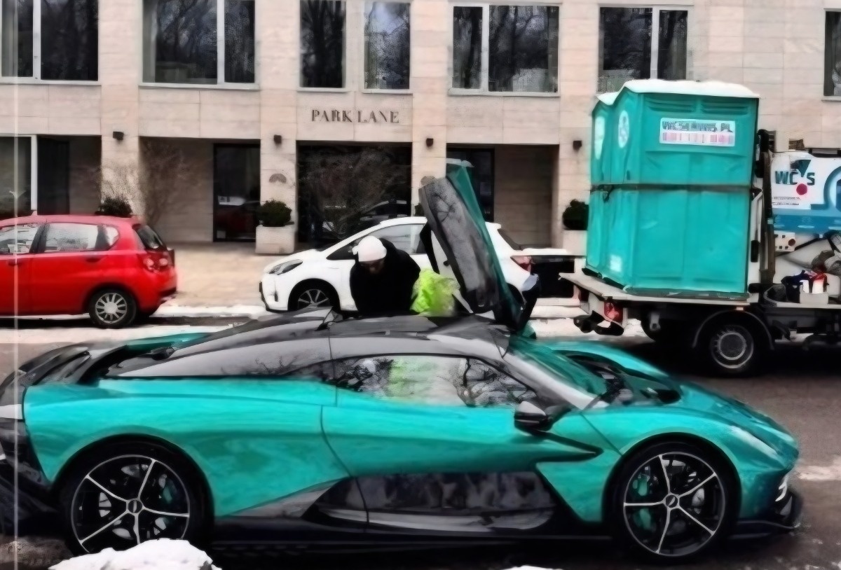 27f67a26-e9e1-443d-bacc-6e66ab9f5dcd