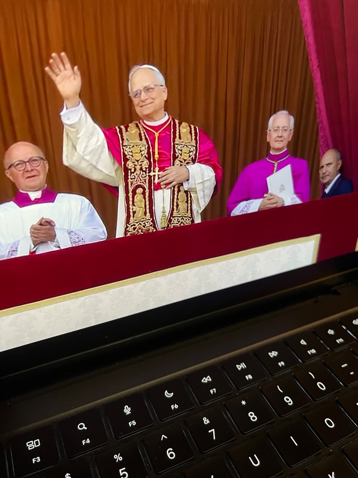 b5d4427b-4534-4f4e-ab10-6aa1935eed2a