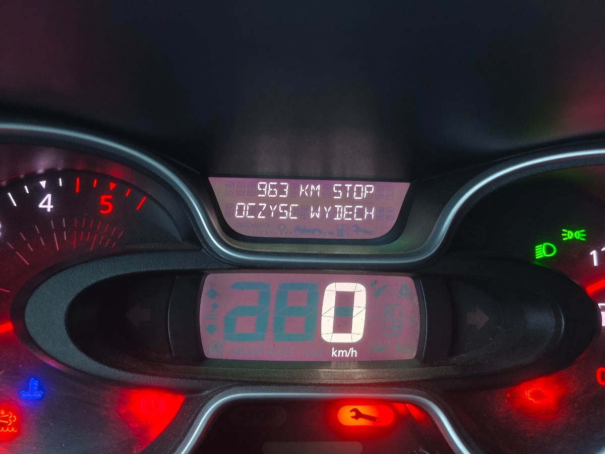 70b5b600-de8d-44f9-a53f-c1b60114ab50