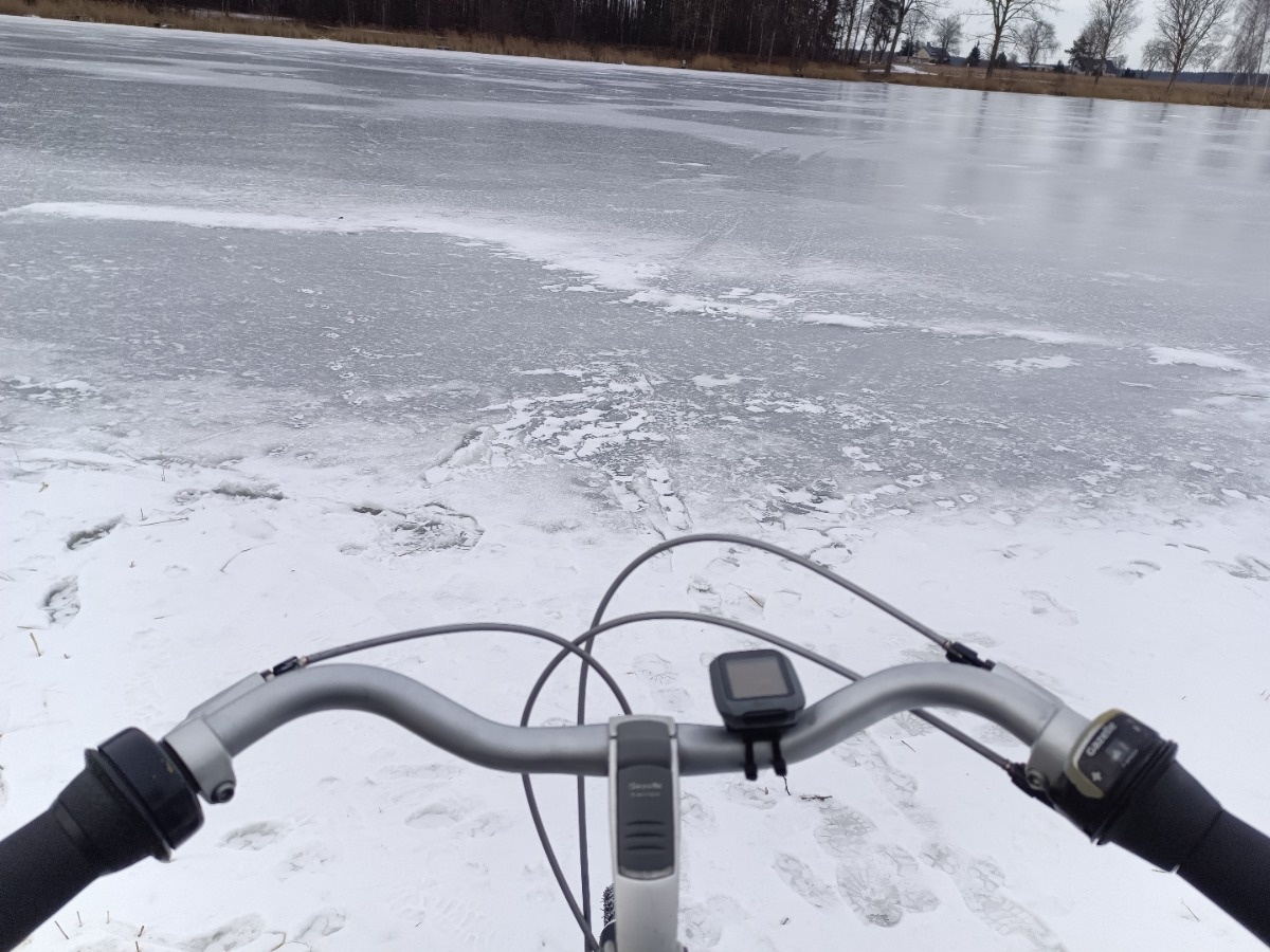 b30d6bb8-65a9-4211-ae6a-81f5a322eb3e