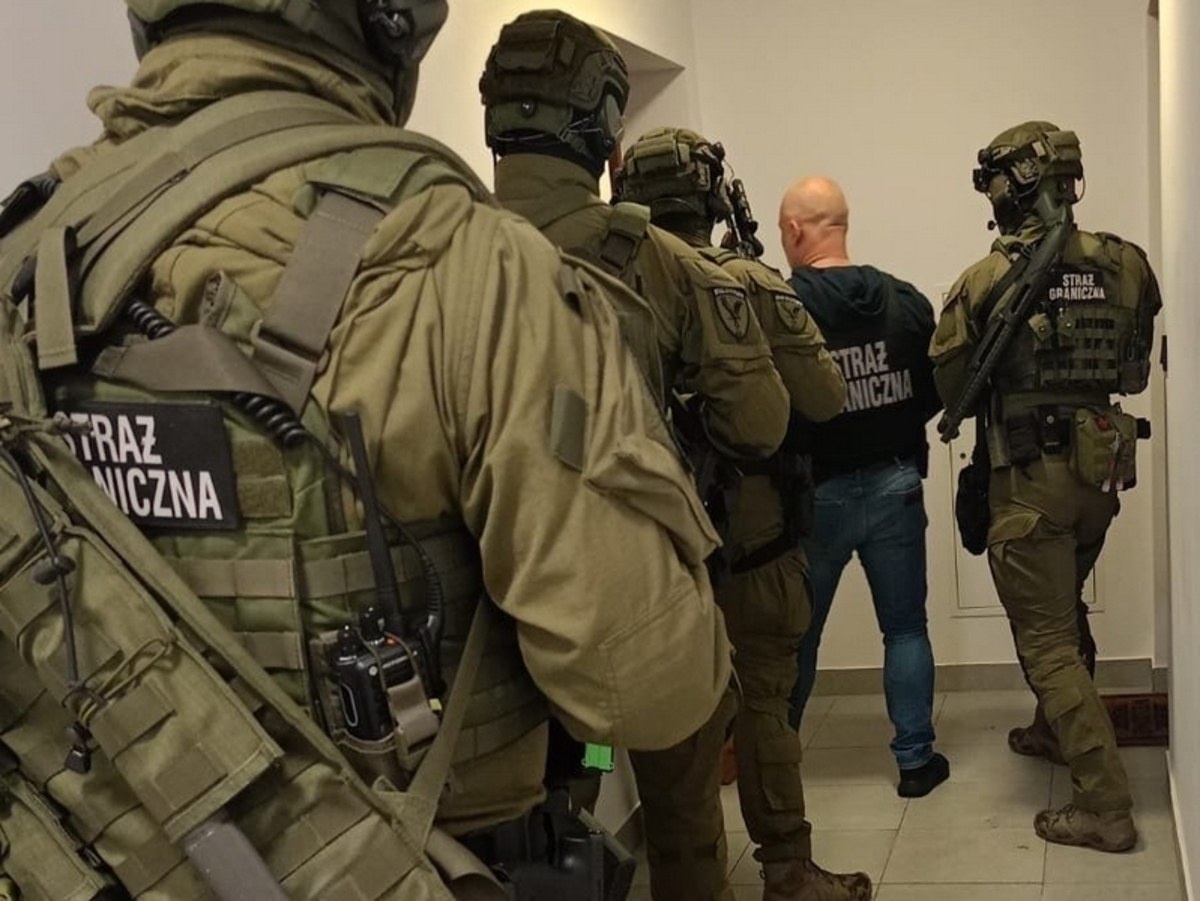 Brali nawet 7 tysięcy euro za głowę. Przerzucili ponad setkę migrantów