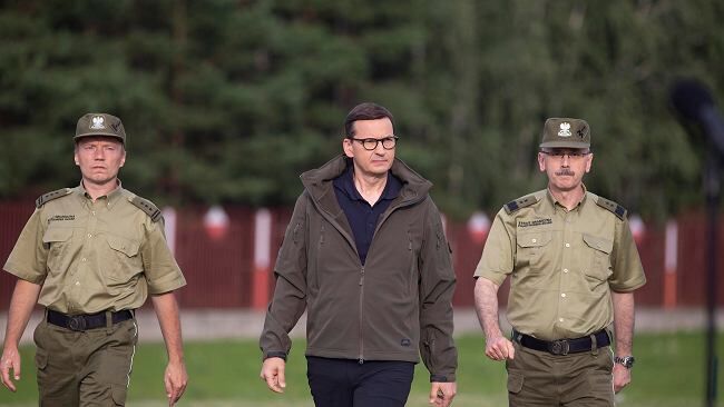 "Cała moc państwa polskiego jest z Wami" Morawiecki pisze do żołnierzy i pograniczników