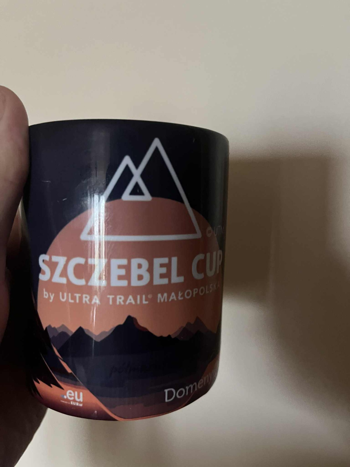 b82dd8db-da3b-49bc-bd6f-ff8a586e7bc5