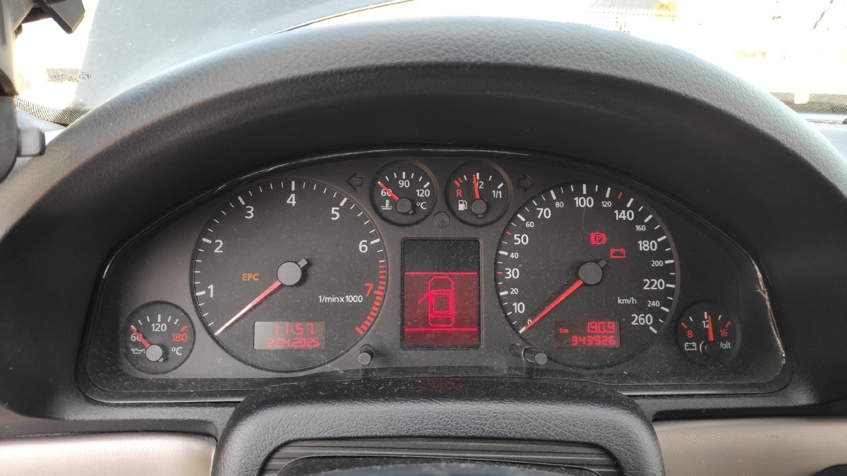 c8cd9ebe-09ca-40f1-8530-f37f23117bf9