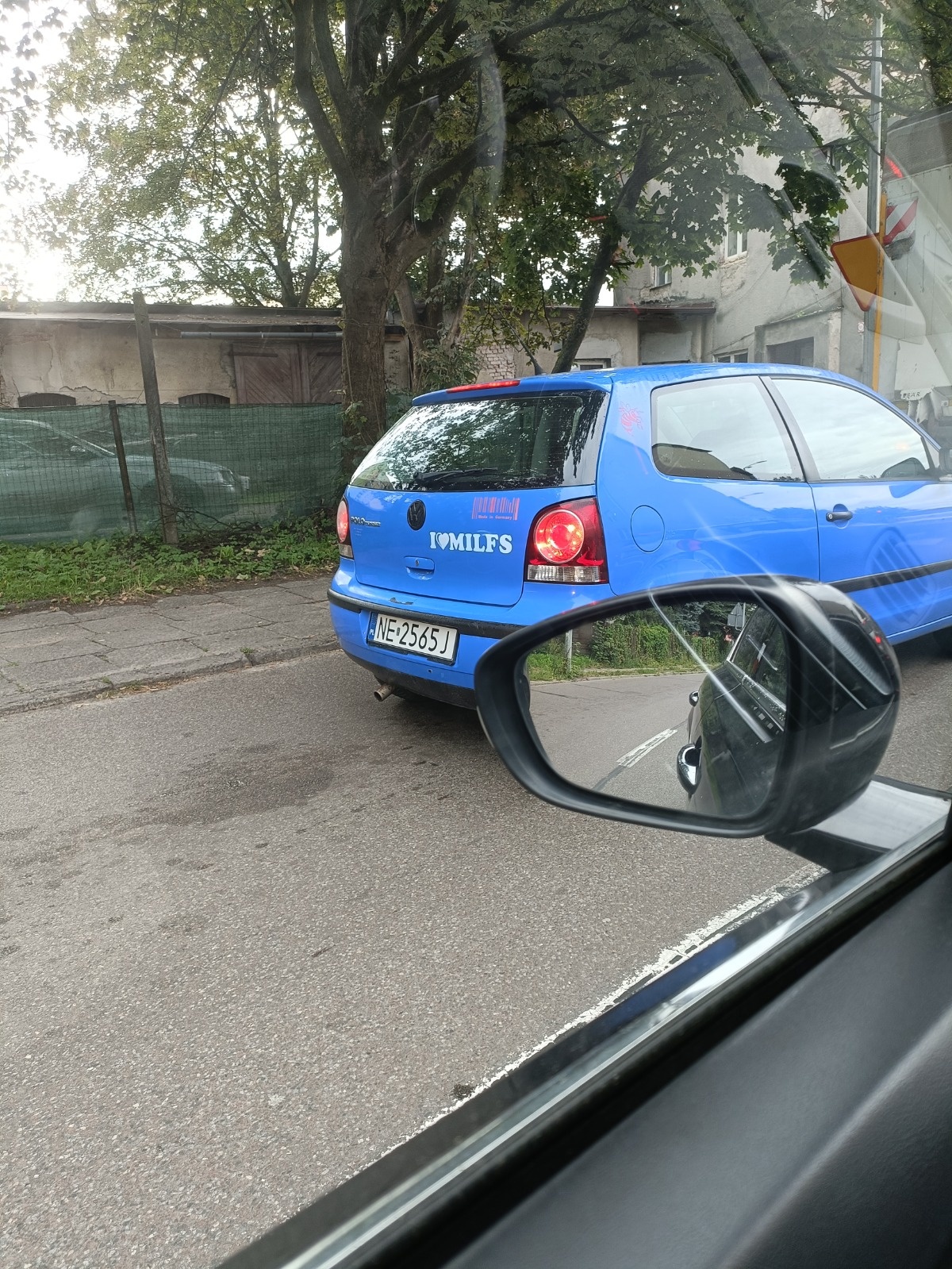 917a23cc-fc78-459c-888f-63dc79863d4c