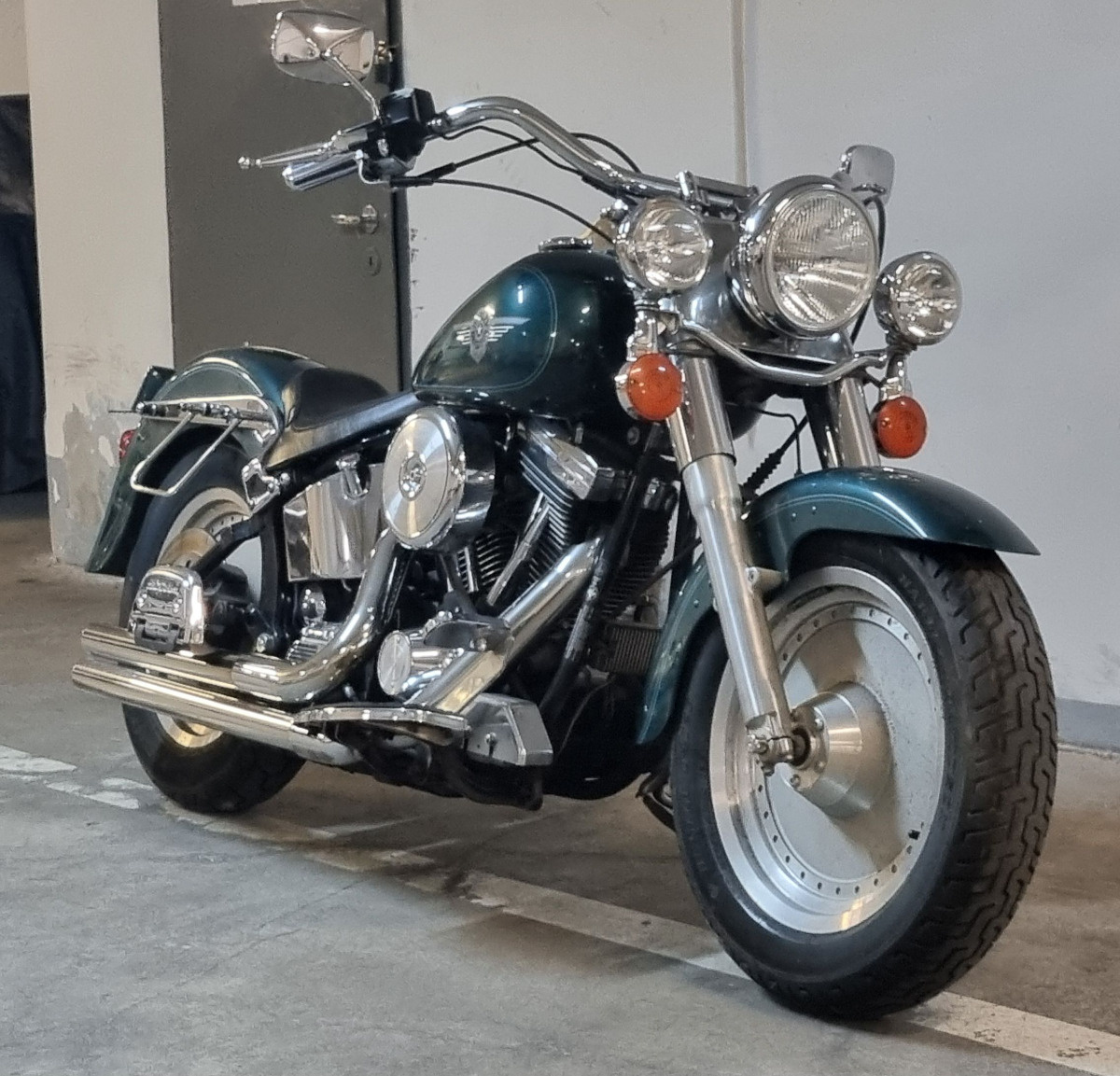 3a91678b-3835-4a15-bd8a-2b402cd78243