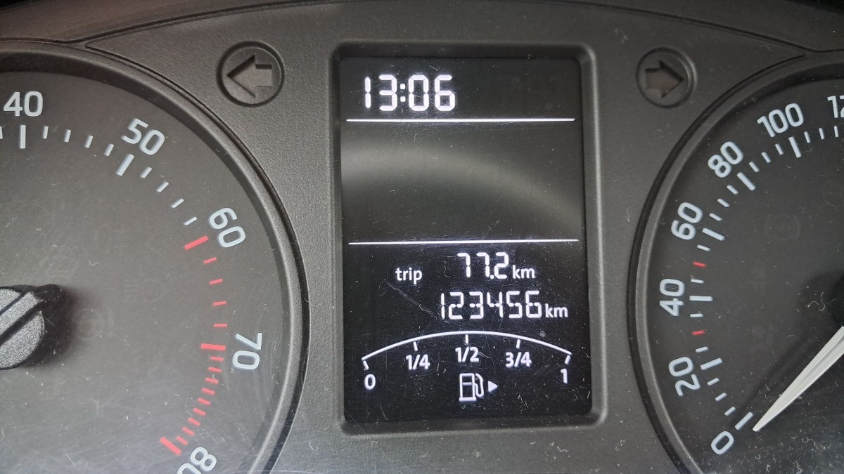 4ad2a20e-c8ea-4965-8ee0-4346ed790cb6